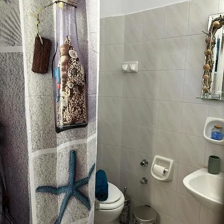 σελήνη Kotronion (West Mani)